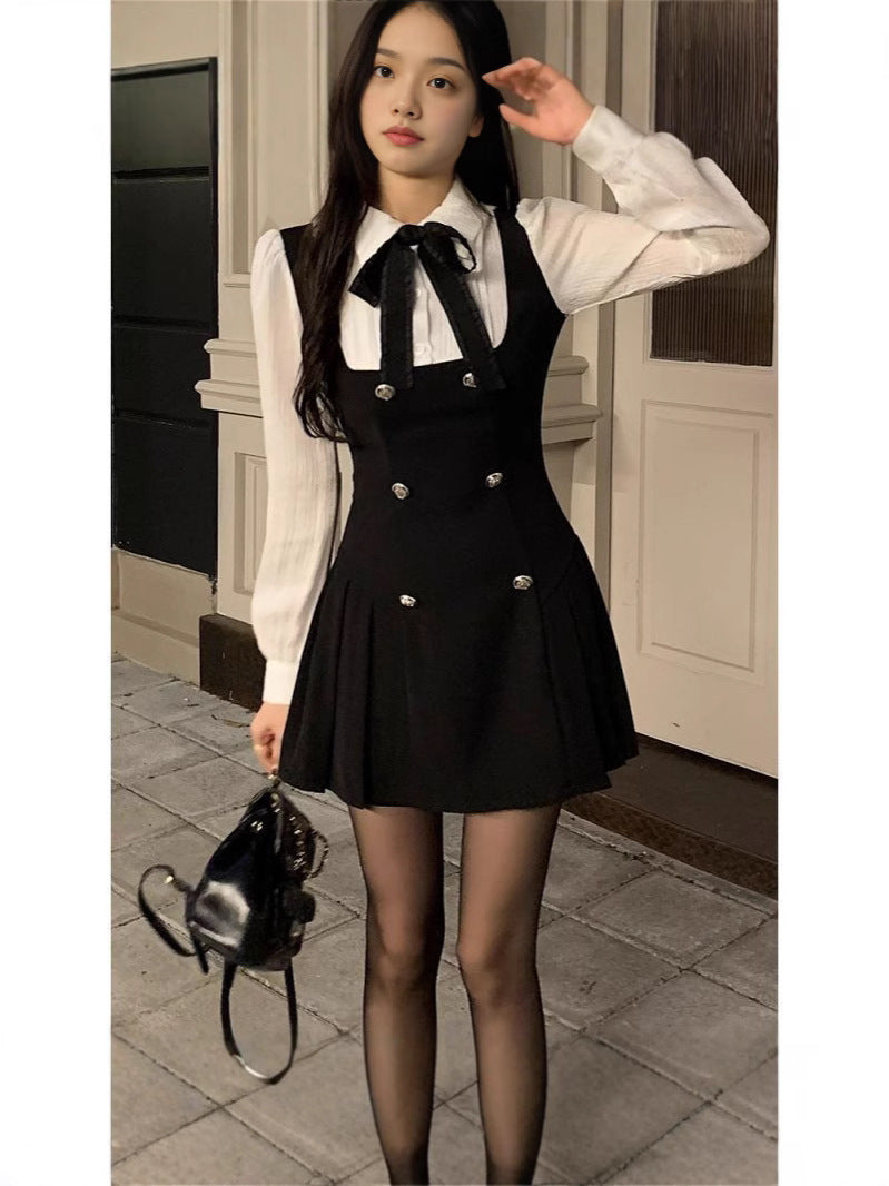 French dress Autumn Fake Two-piece Long-sleeved Slim 2025 New College Style Bow Fake Two-piece dress