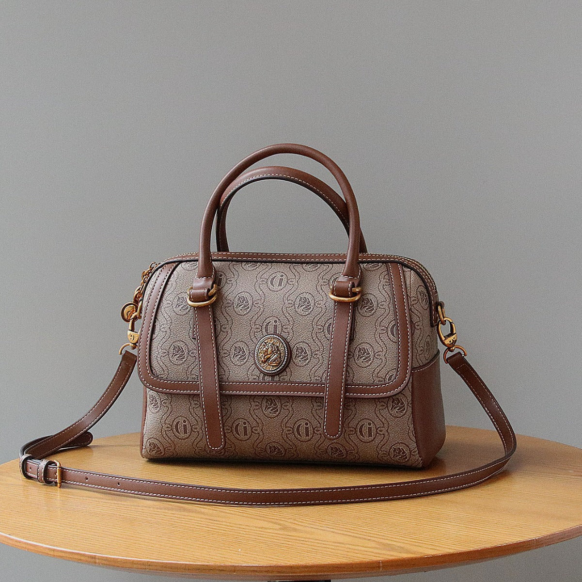 New Large Capacity Pillow Bag Fashion Unicorn Shoulder Commuter All-match Handbag Retro PVC Stitching Crossbody Bag