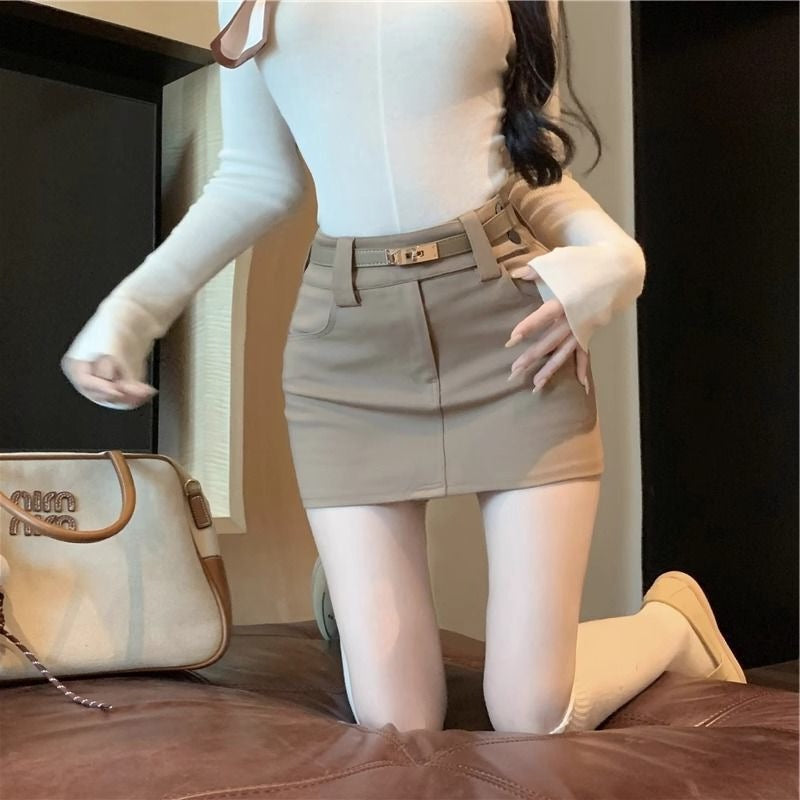 Khaki Tight Skirt for Women in Spring & Fall, Elastic Slimming Look High Waist Hip-Hugging Short Skirt for Small People, Versatile A-Line Skirt