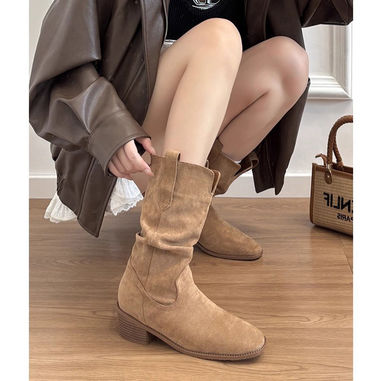 Retro Thick Heel Mid-Calf Boots for Women 2023 New Spring, Autumn and Winter Niche Western Cowboy Shoes Slim Short Boots