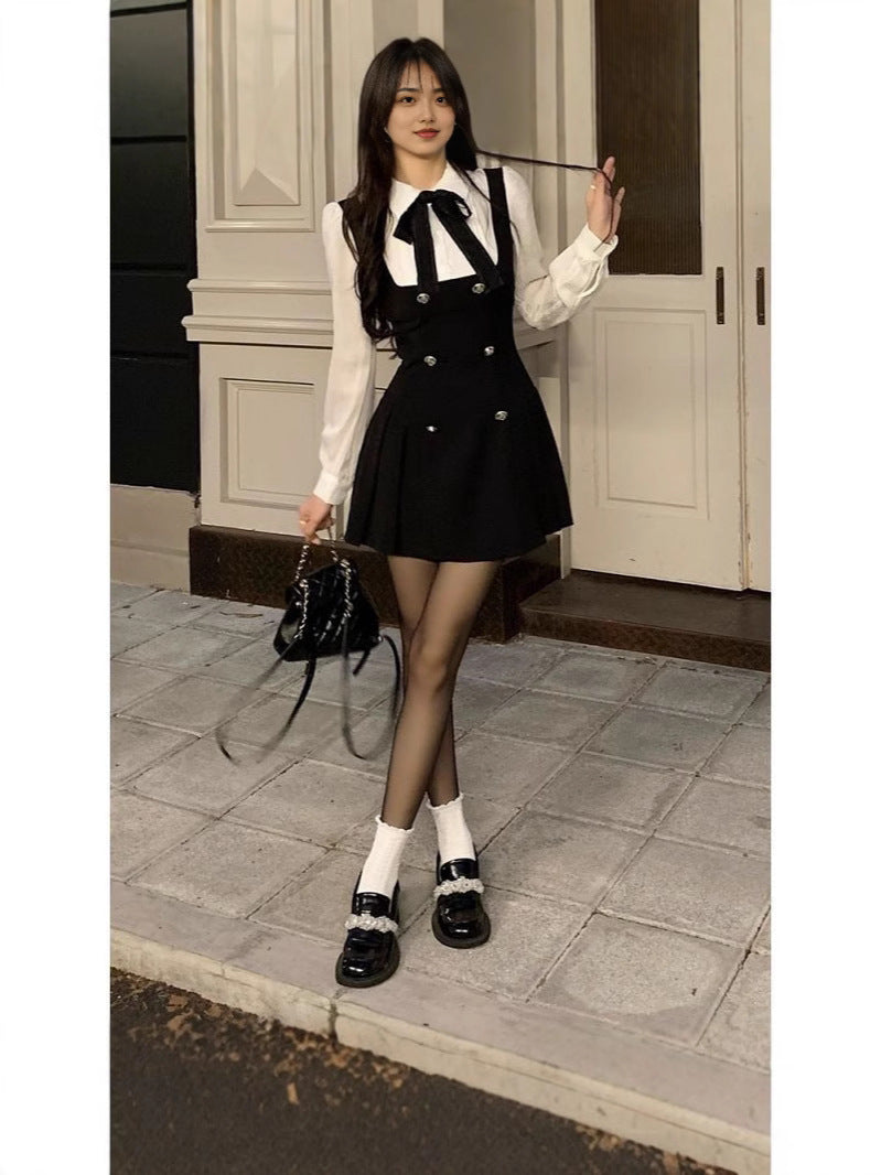 French dress Autumn Fake Two-piece Long-sleeved Slim 2025 New College Style Bow Fake Two-piece dress