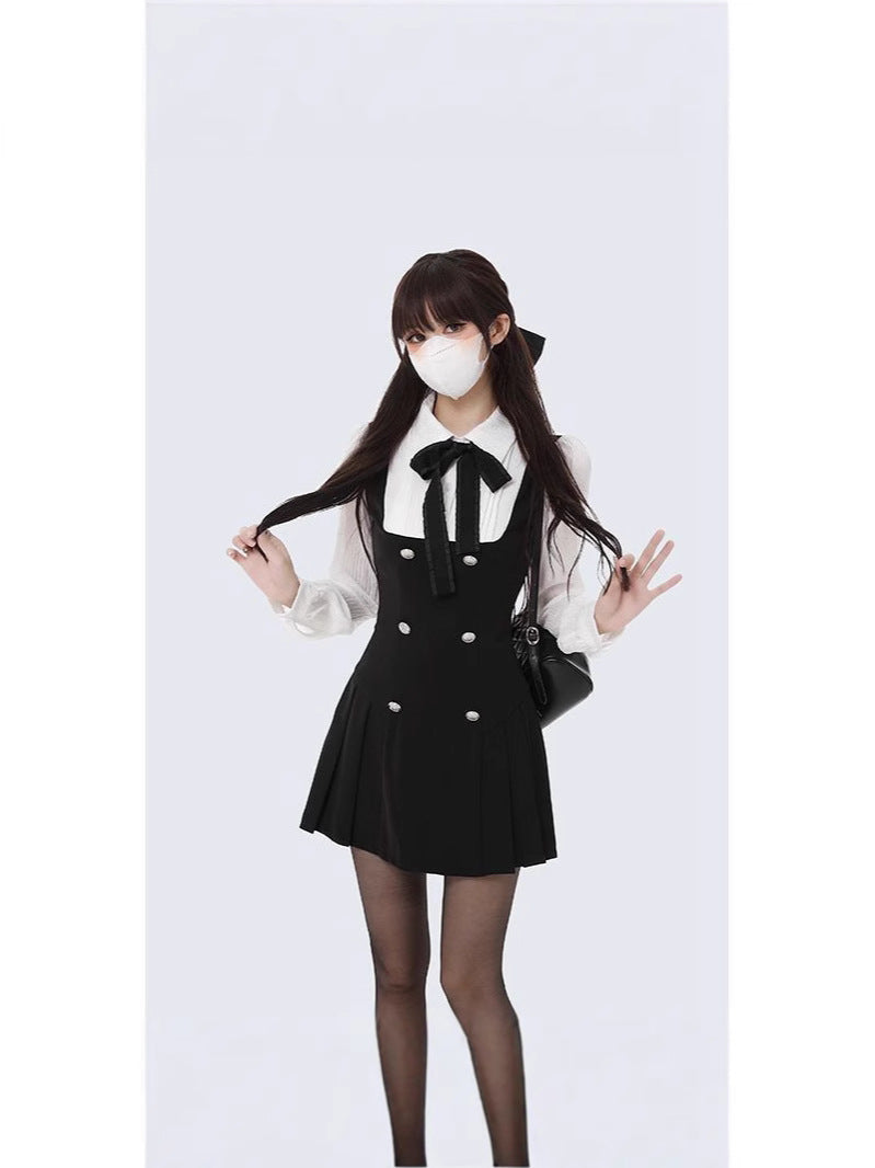 French dress Autumn Fake Two-piece Long-sleeved Slim 2025 New College Style Bow Fake Two-piece dress