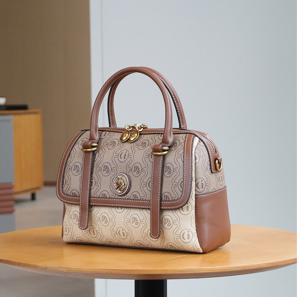 New Large Capacity Pillow Bag Fashion Unicorn Shoulder Commuter All-match Handbag Retro PVC Stitching Crossbody Bag