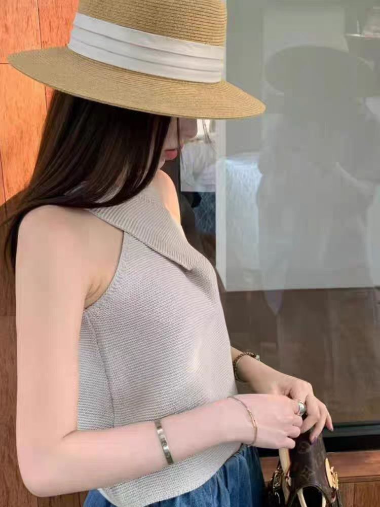 Design Sense Cross Sleeveless Knitted Vest Women's Summer 2025 New Slim-fit Spice Girls Chic Outer Wear Top
