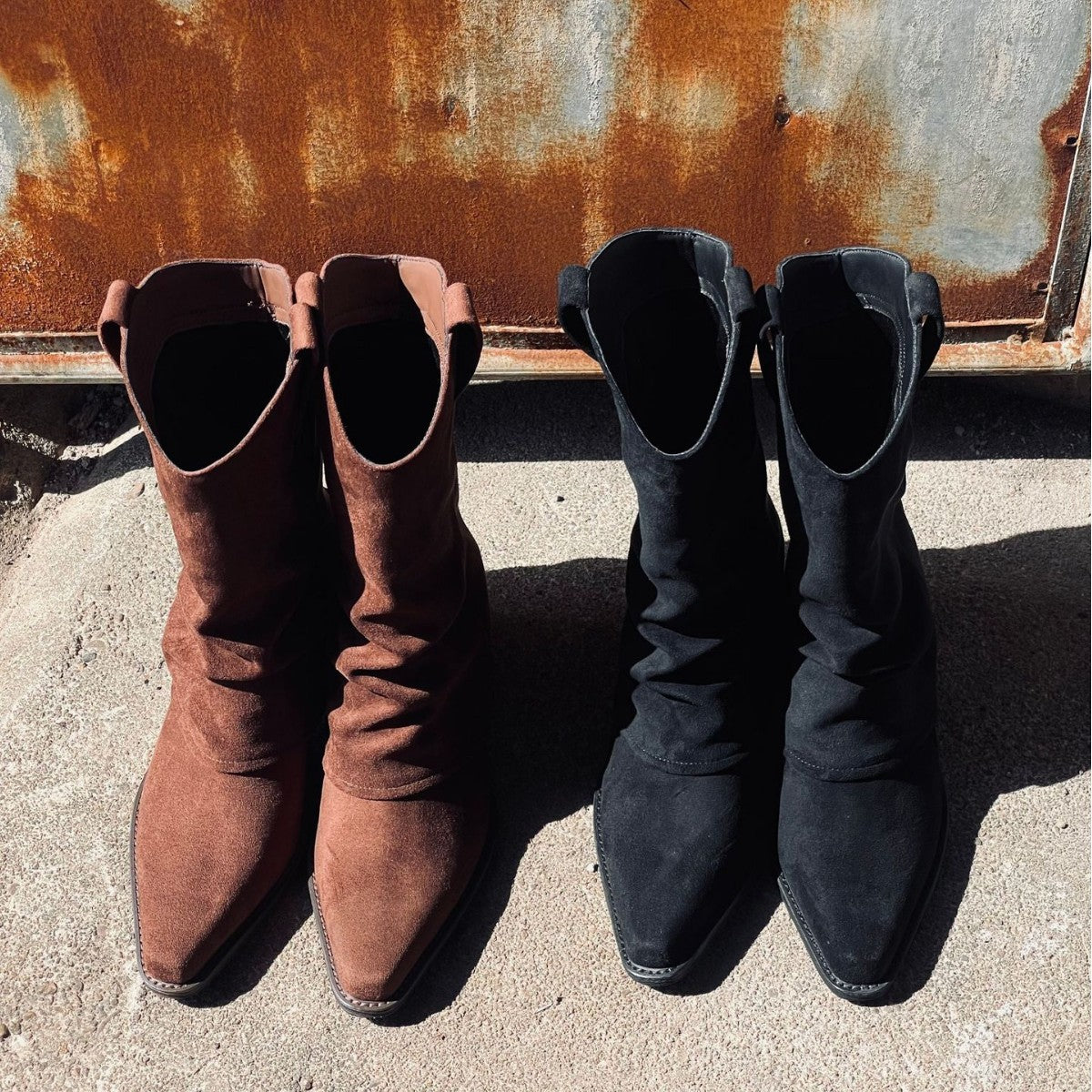 In-Stock Korean Style Versatile Simple Suede Pleated Ankle Boots 2025 Autumn and Winter New Slim Pointed Toe Chunky Heel Booties