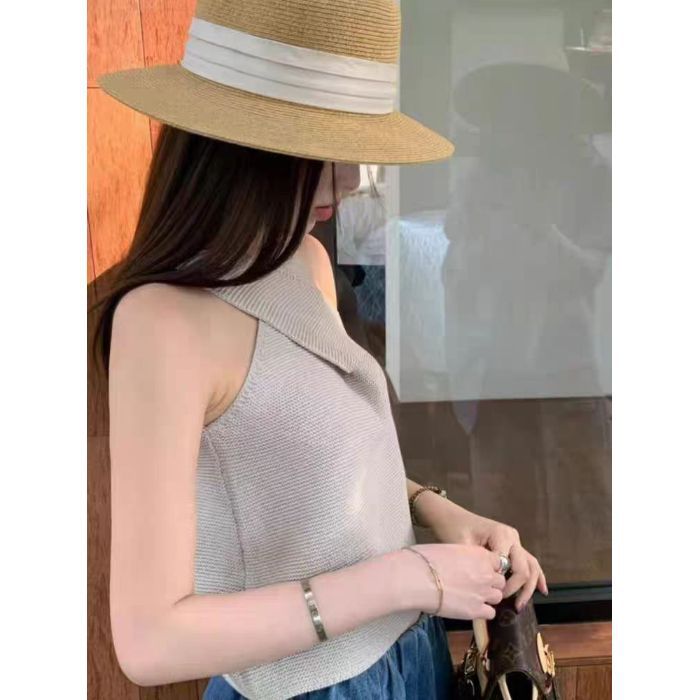 Design Sense Cross Sleeveless Knitted Vest Women's Summer 2025 New Slim-fit Spice Girls Chic Outer Wear Top