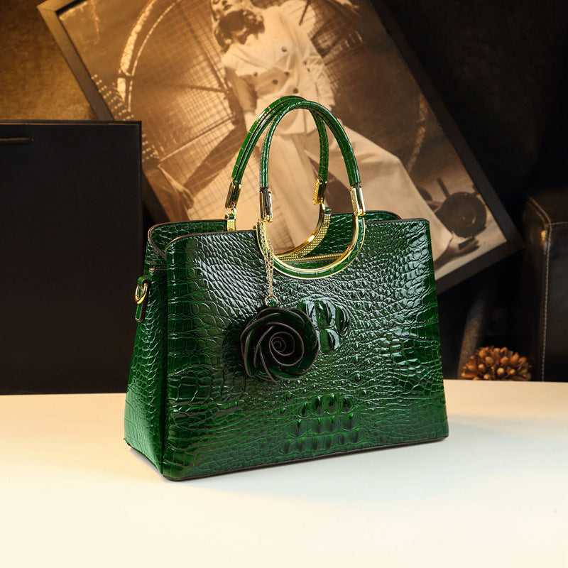 Middle-aged Women's Bag High-end Wedding Bag Genuine Leather Crocodile Pattern Happy Mother-in-law Bag Wedding Handbag with Cheongsam Bag