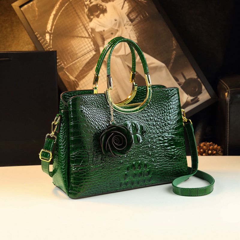 Middle-aged Women's Bag High-end Wedding Bag Genuine Leather Crocodile Pattern Happy Mother-in-law Bag Wedding Handbag with Cheongsam Bag