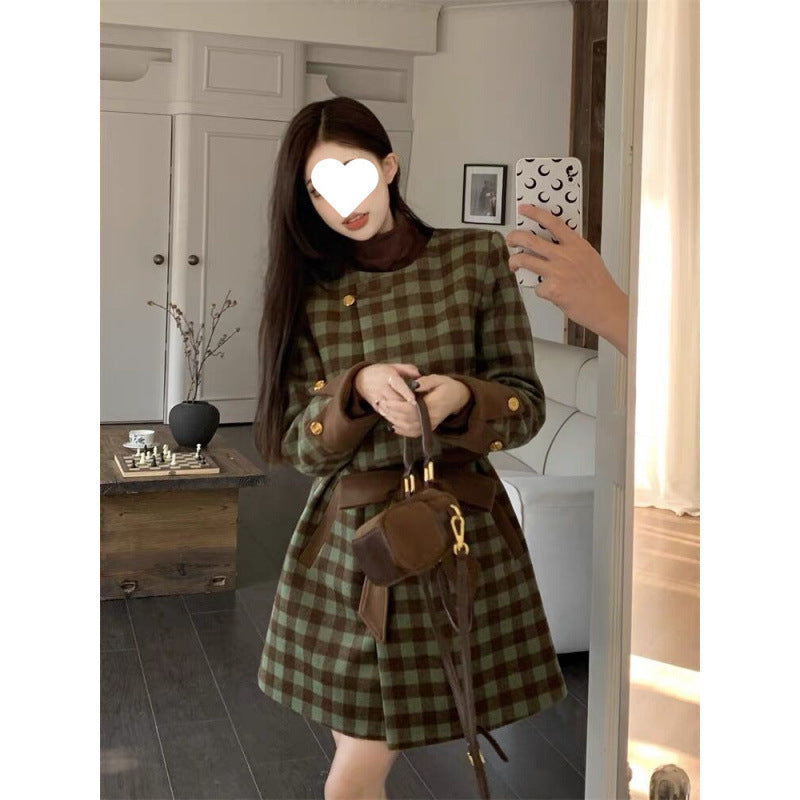 2024 Plaid Autumn and Winter Chanel New Thick Coat dress Two-piece Wool Fashionable Elegant Slim suit