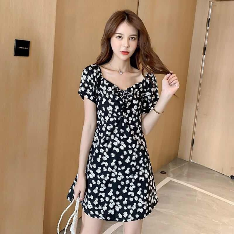 Off-Shoulder Floral Slim-Fit Mini Dress