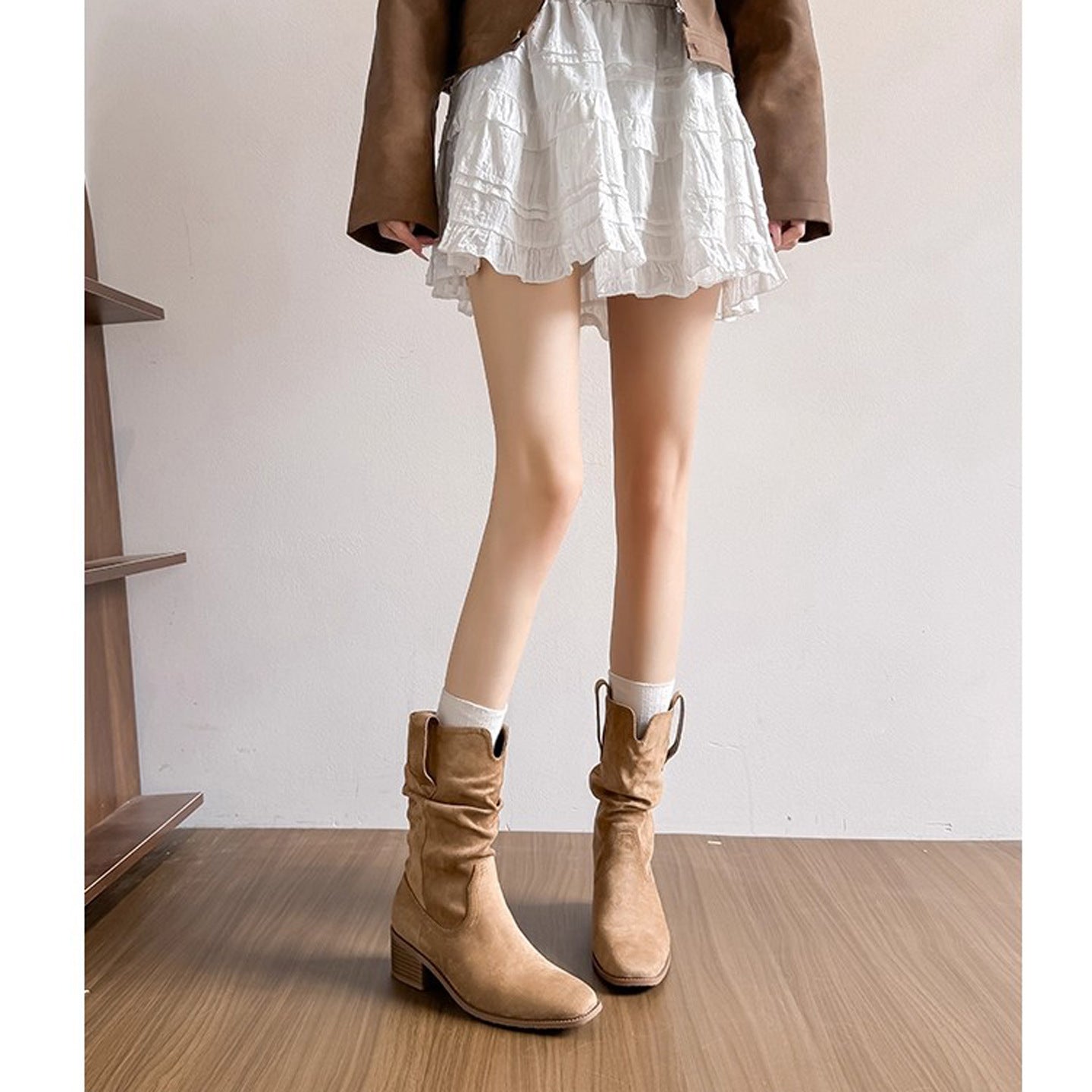 Retro Thick Heel Mid-Calf Boots for Women 2023 New Spring, Autumn and Winter Niche Western Cowboy Shoes Slim Short Boots