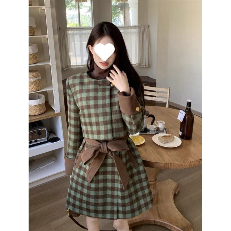 2024 Plaid Autumn and Winter Chanel New Thick Coat dress Two-piece Wool Fashionable Elegant Slim suit